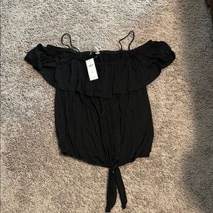 Vava by Joy Han Black Sleeveless Ruffled Tie Front Blouse